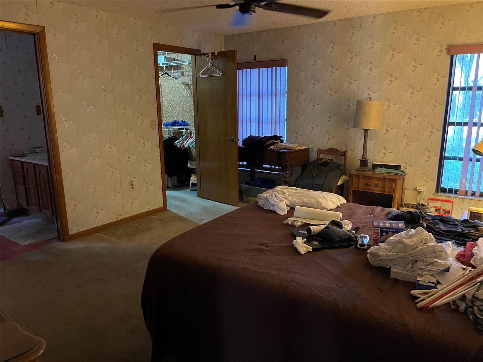 WALDEN POND - Residential