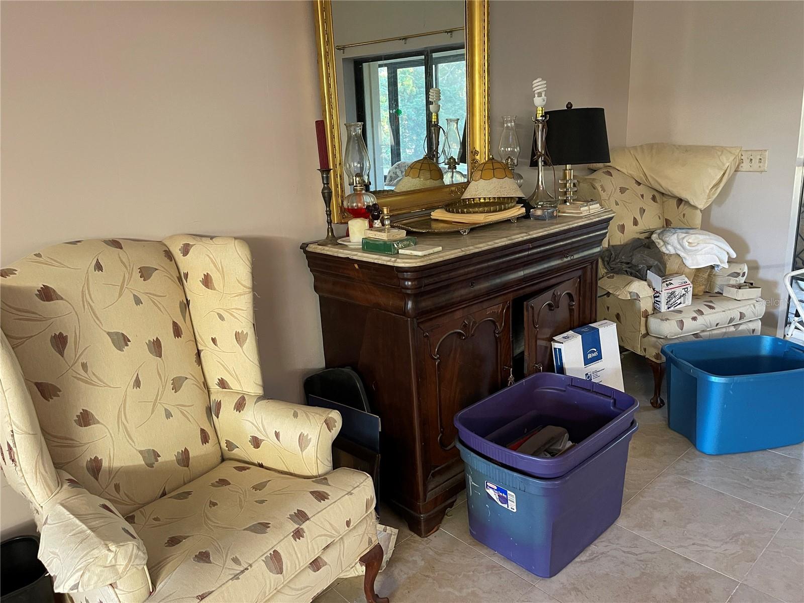 WALDEN POND - Residential