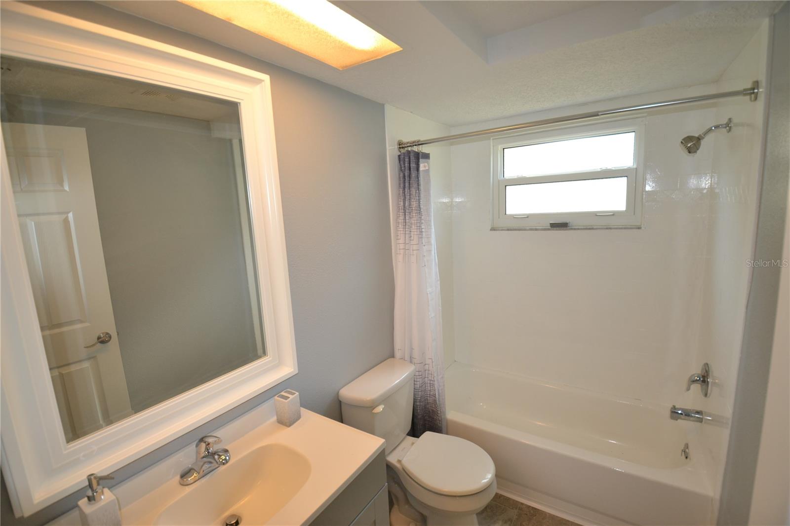 MARTHAS VINEYARD - Residential