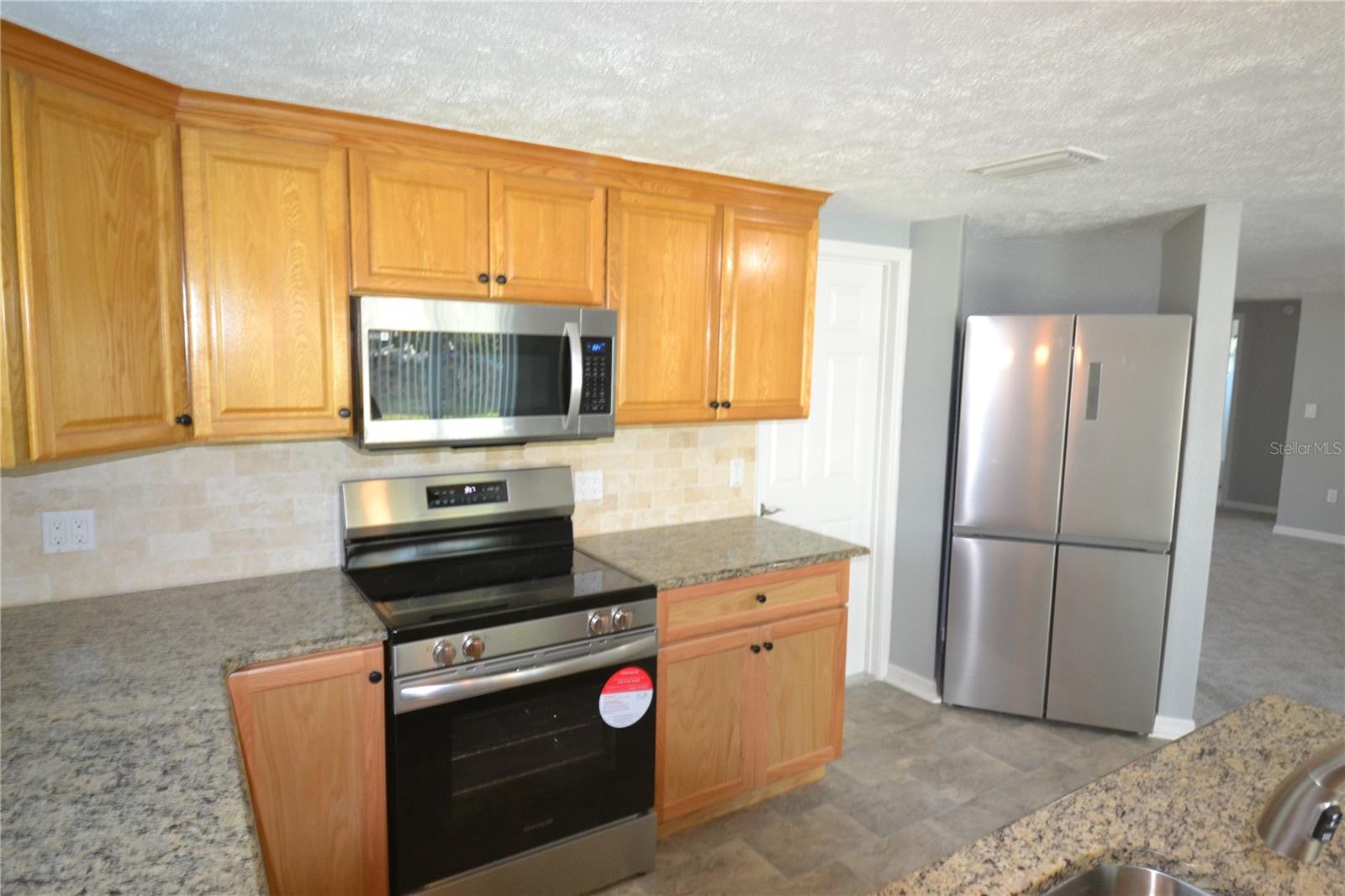 MARTHAS VINEYARD - Residential