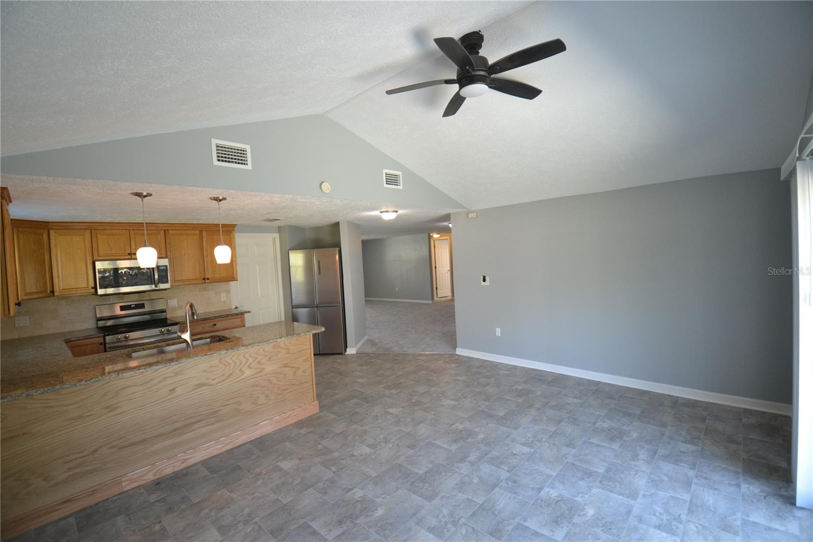 MARTHAS VINEYARD - Residential