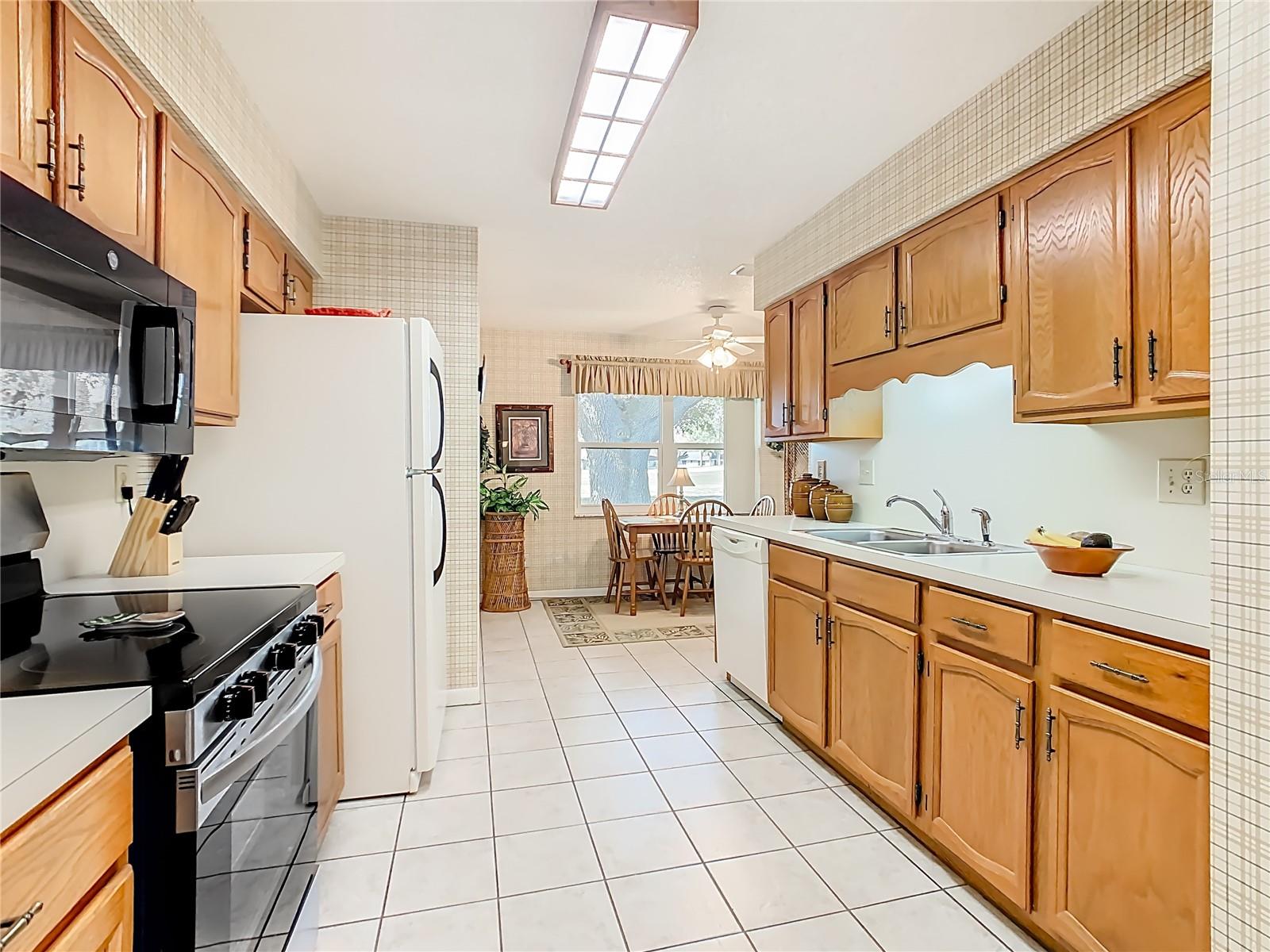 CYPRESSWOOD GOLF VILLAS - Residential