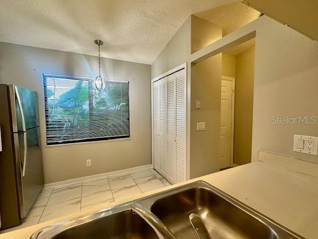 RIVERWOOD - Residential Lease