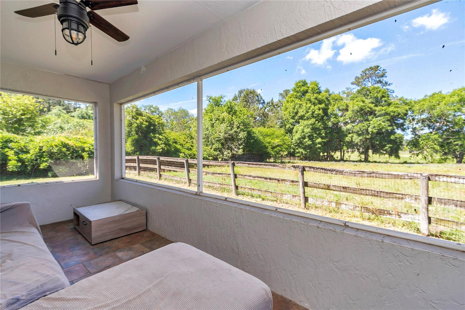 FOUNTAIN FOX FM - Residential