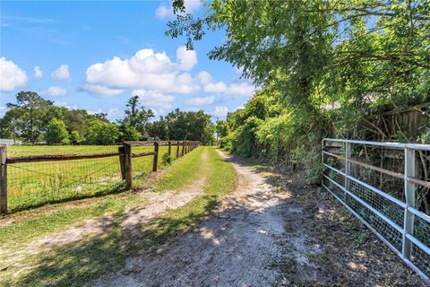 Tiny photo for 730 SW 125th Avenue, Ocala, FL 34481 (MLS # OM722839)