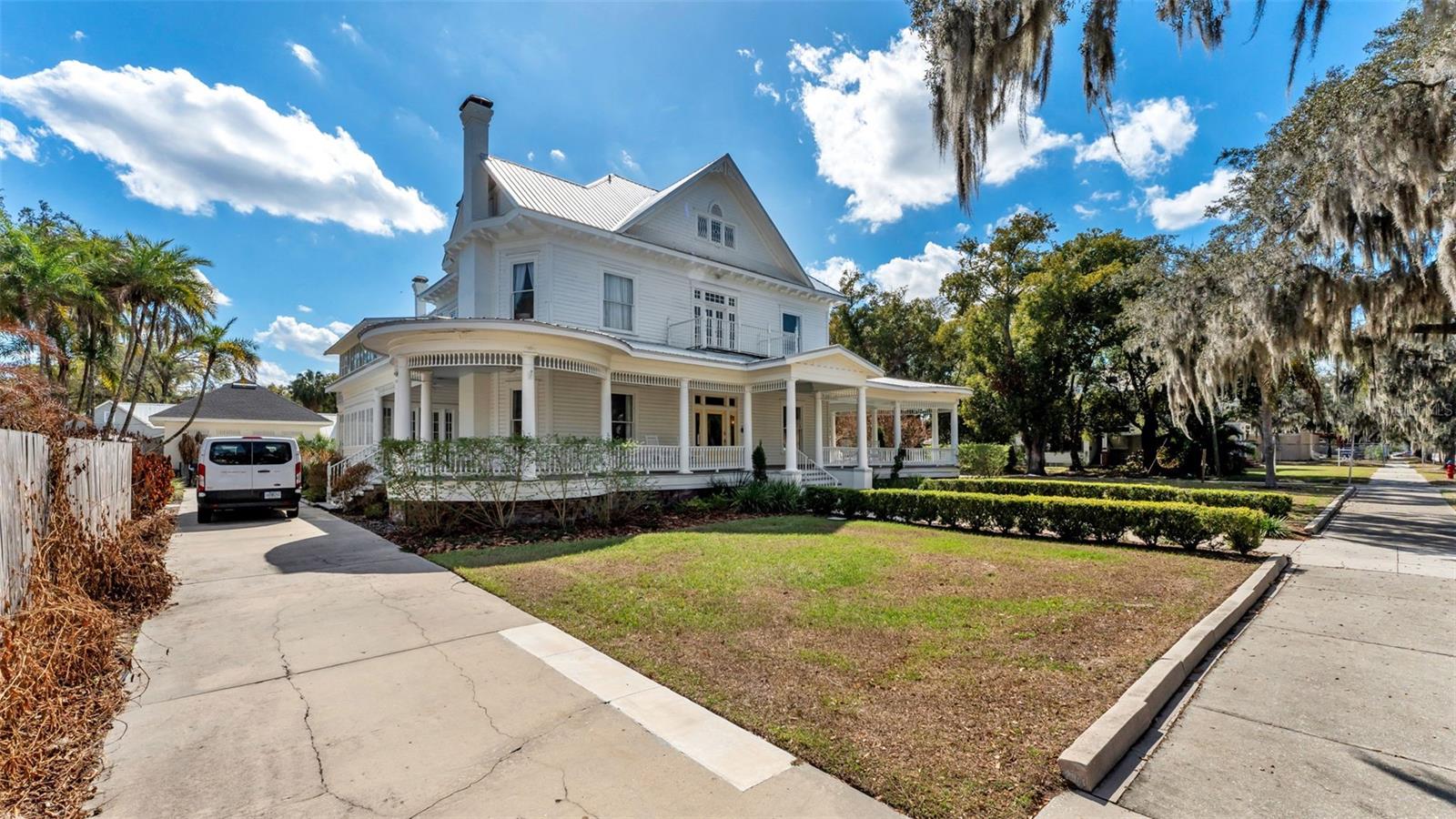 SUMMERLIN SCHOOL LANDS - Residential