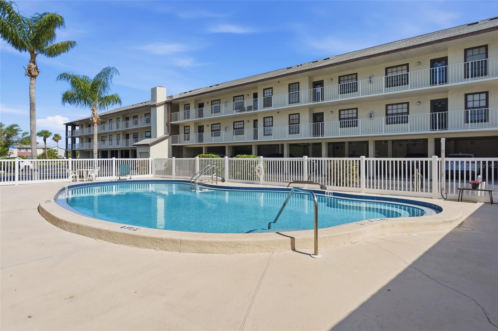 HARBOR POINTE WEST CONDO - Residential
