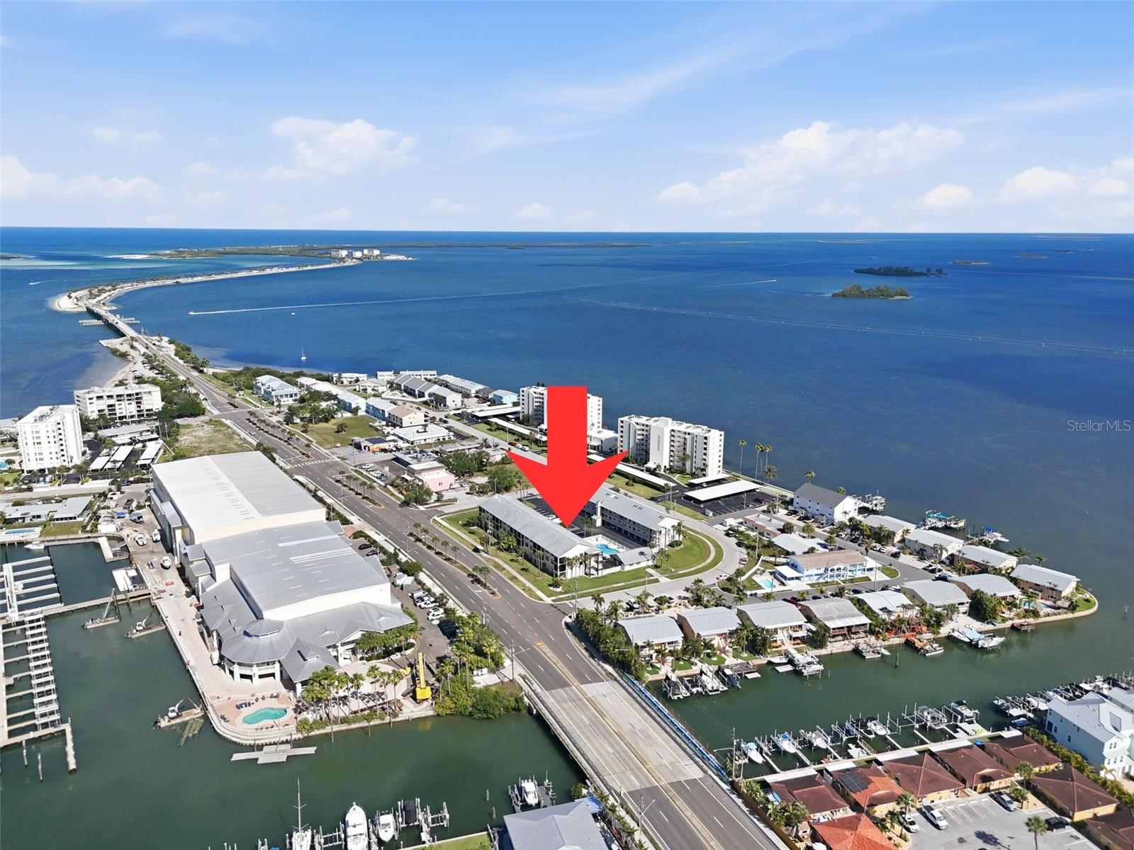 HARBOR POINTE WEST CONDO - Residential