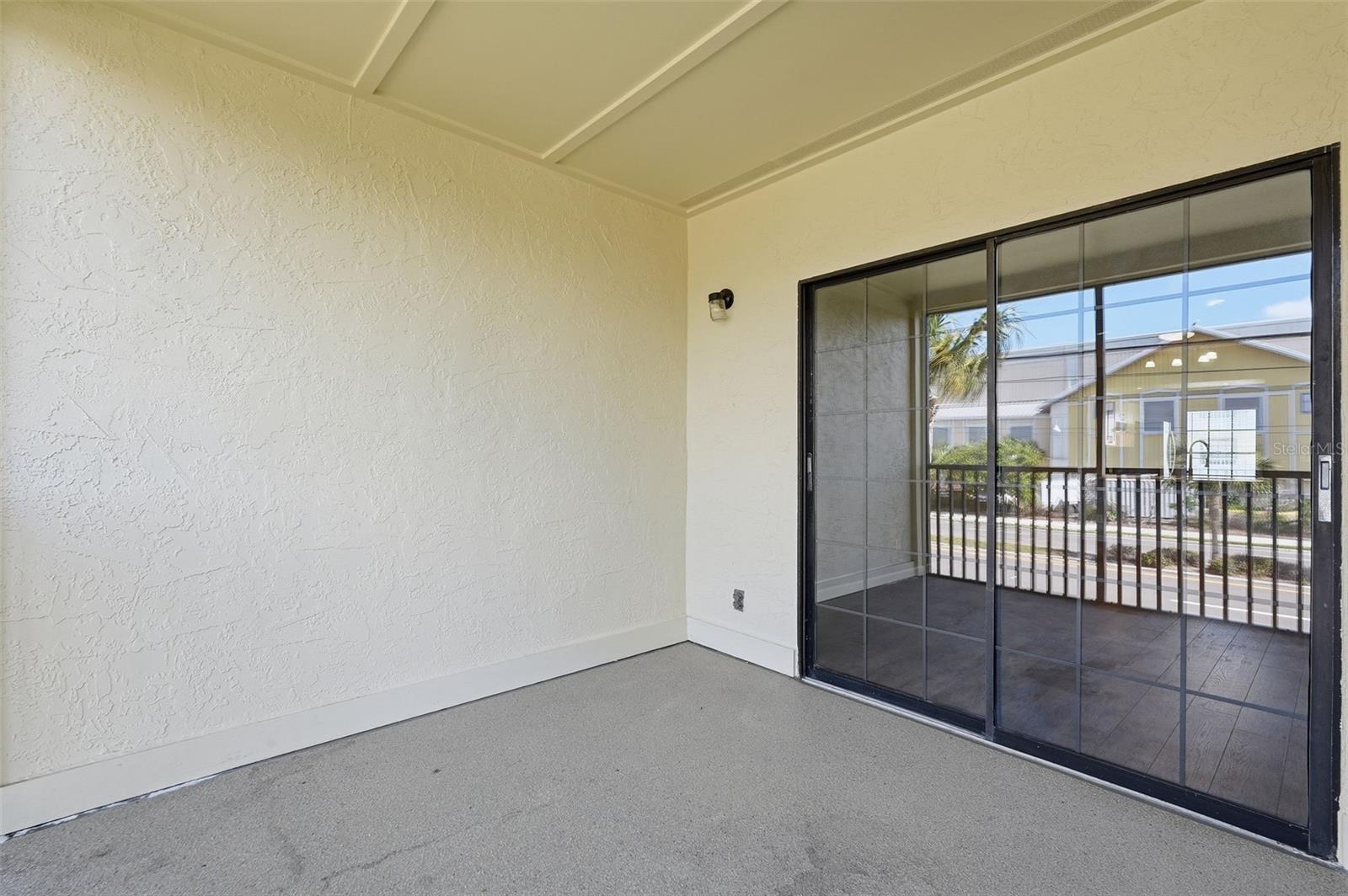 HARBOR POINTE WEST CONDO - Residential
