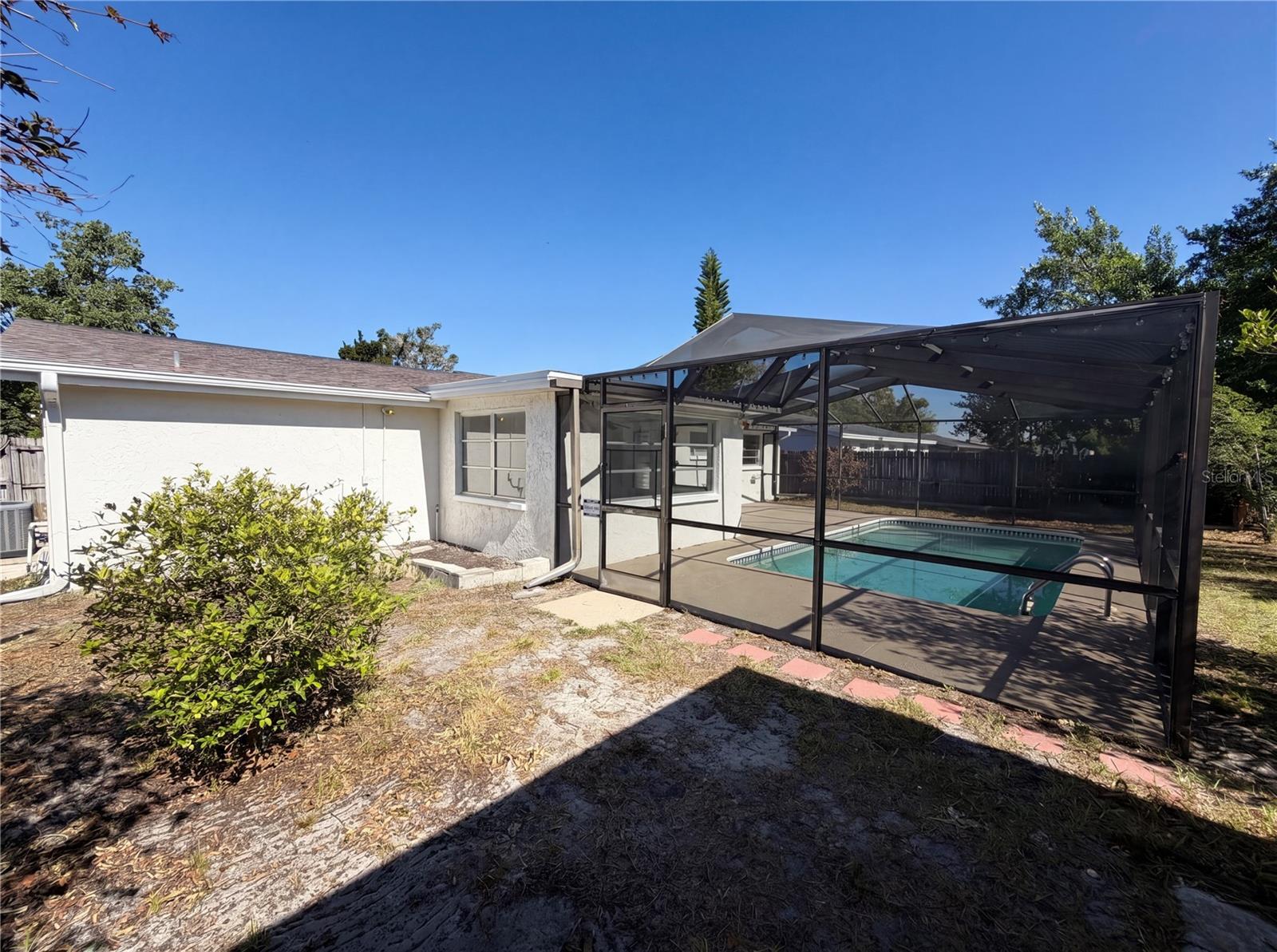 REGENCY PARK - Residential