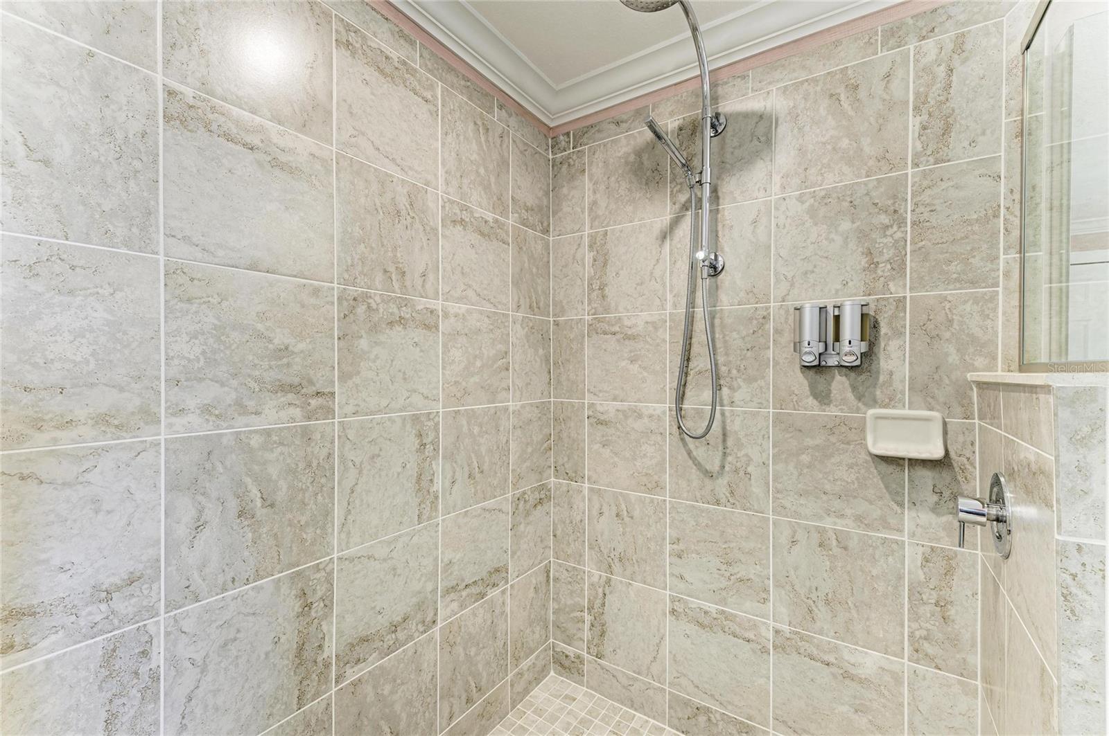 COACH HOMES II AT LAKEWOOD NATIONAL PH 5 - Residential