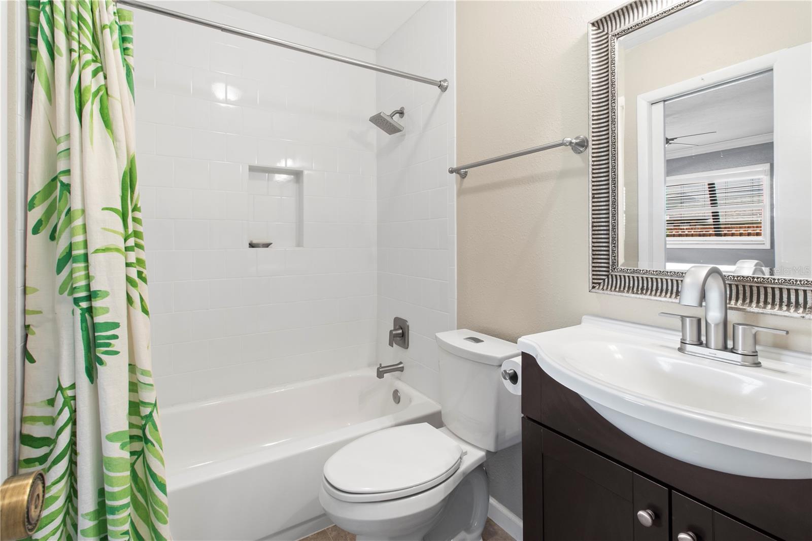 DESOTO LAKES COUNTRY CLUB COLONY 5 - Residential