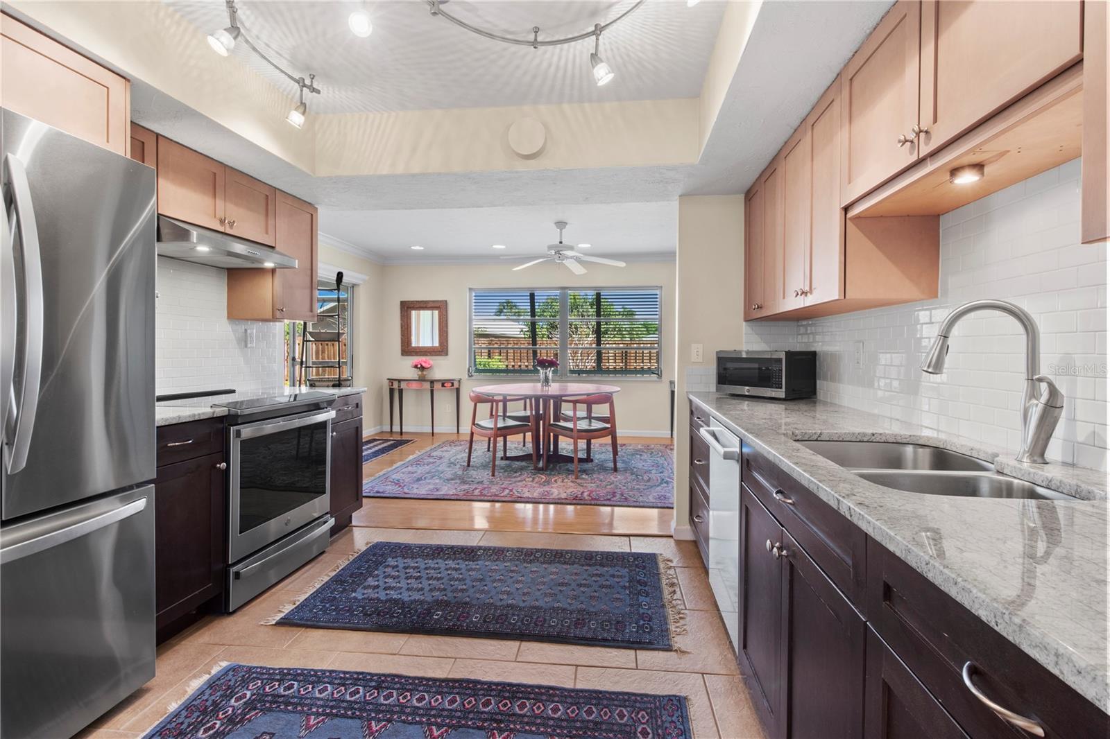 DESOTO LAKES COUNTRY CLUB COLONY 5 - Residential