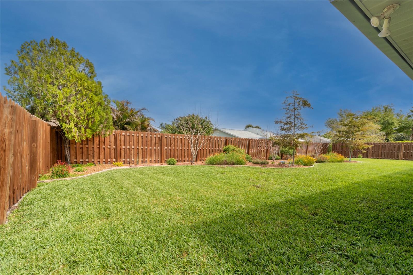 DESOTO LAKES COUNTRY CLUB COLONY 5 - Residential