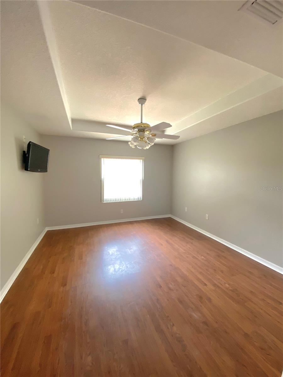 SANDPIPER GOLF & COUNTRY CLUB PH 07 - Residential Lease