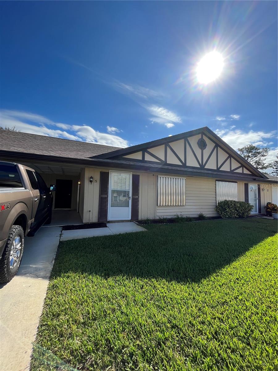 FAIRGREEN UNIT 05 - Residential Lease