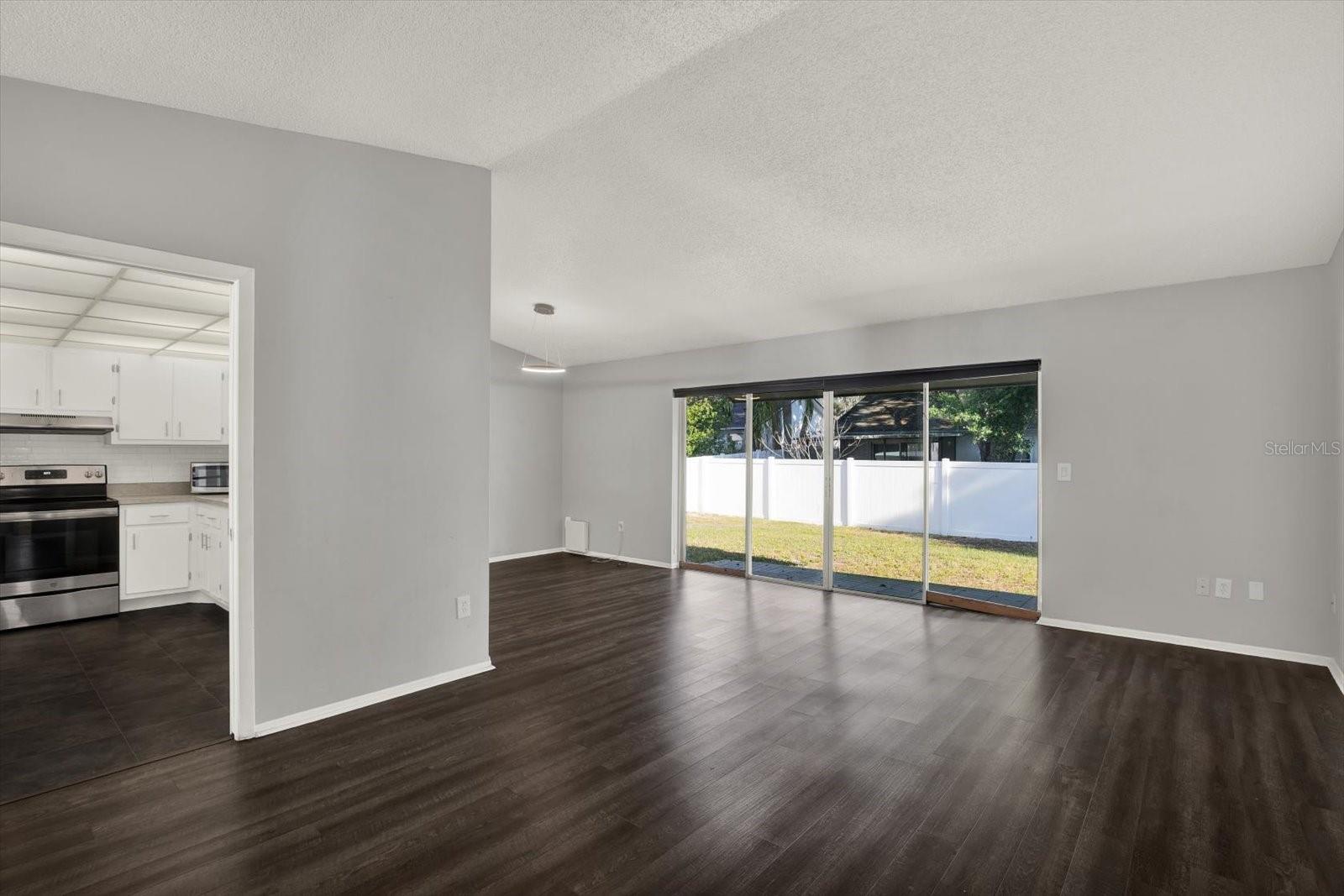 7516 S SANIBEL CIRCLE