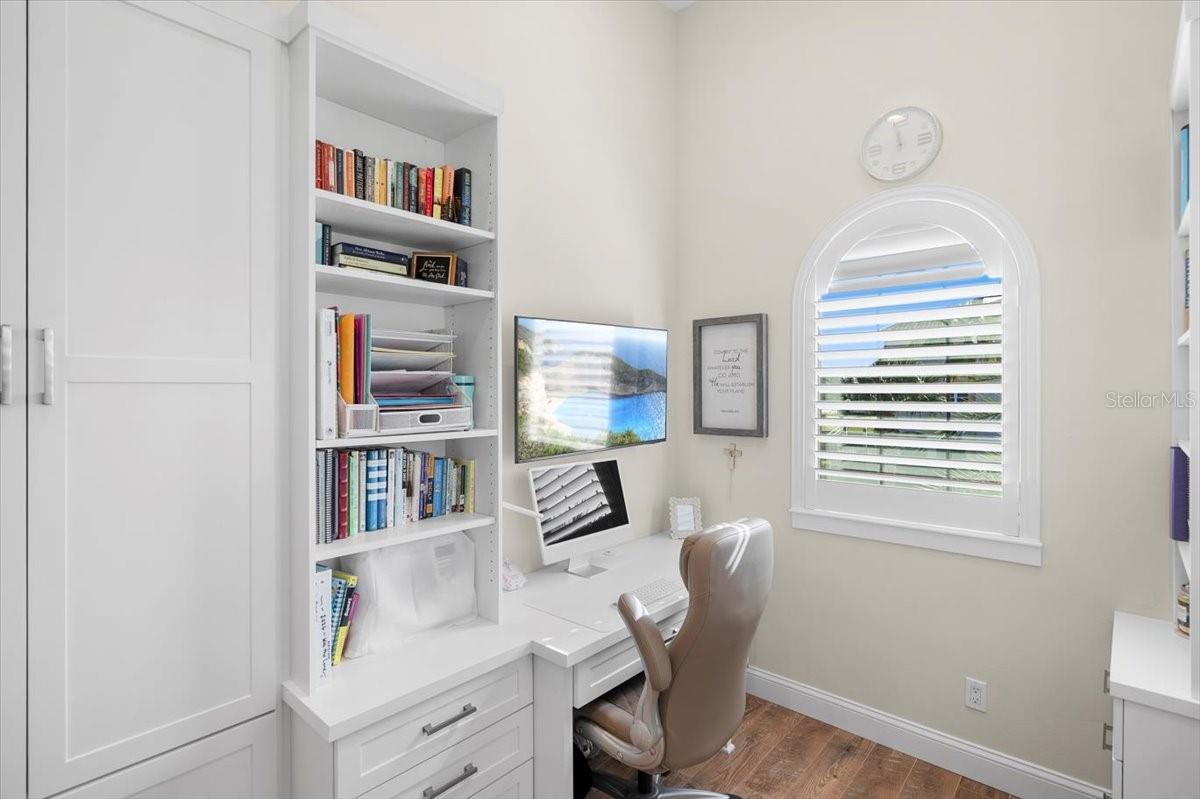 HARBOR VILLAGE MARINA - Residential