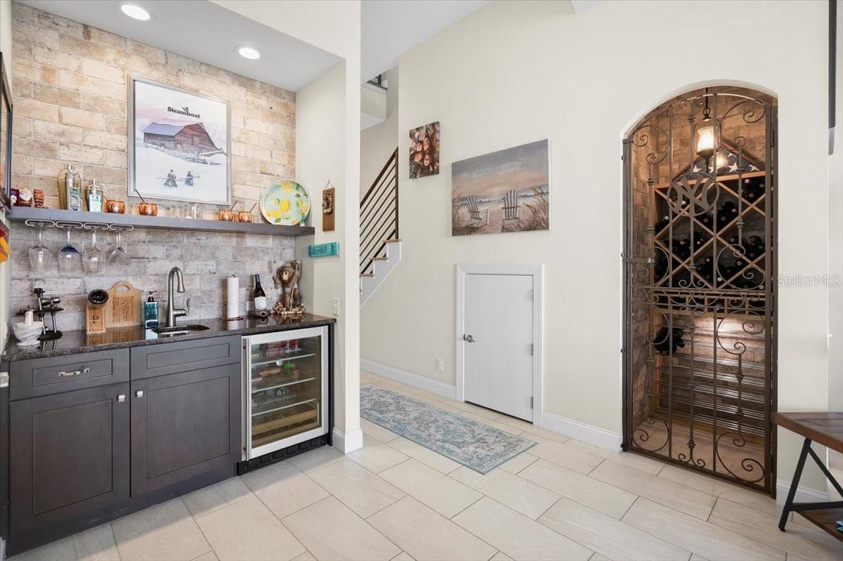 HARBOR VILLAGE MARINA - Residential