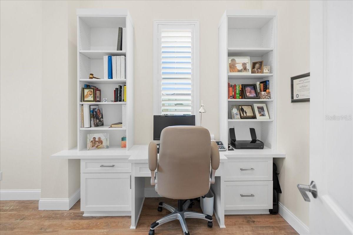 HARBOR VILLAGE MARINA - Residential