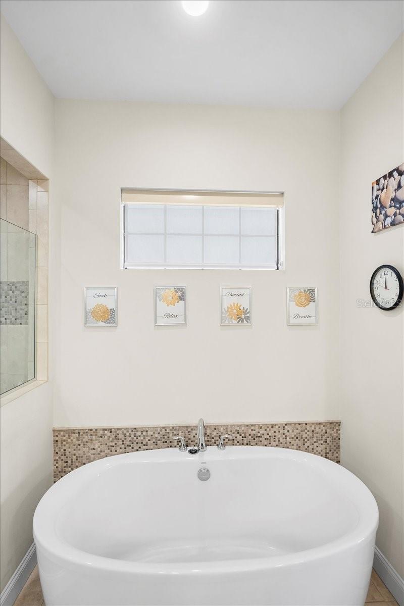 HARBOR VILLAGE MARINA - Residential