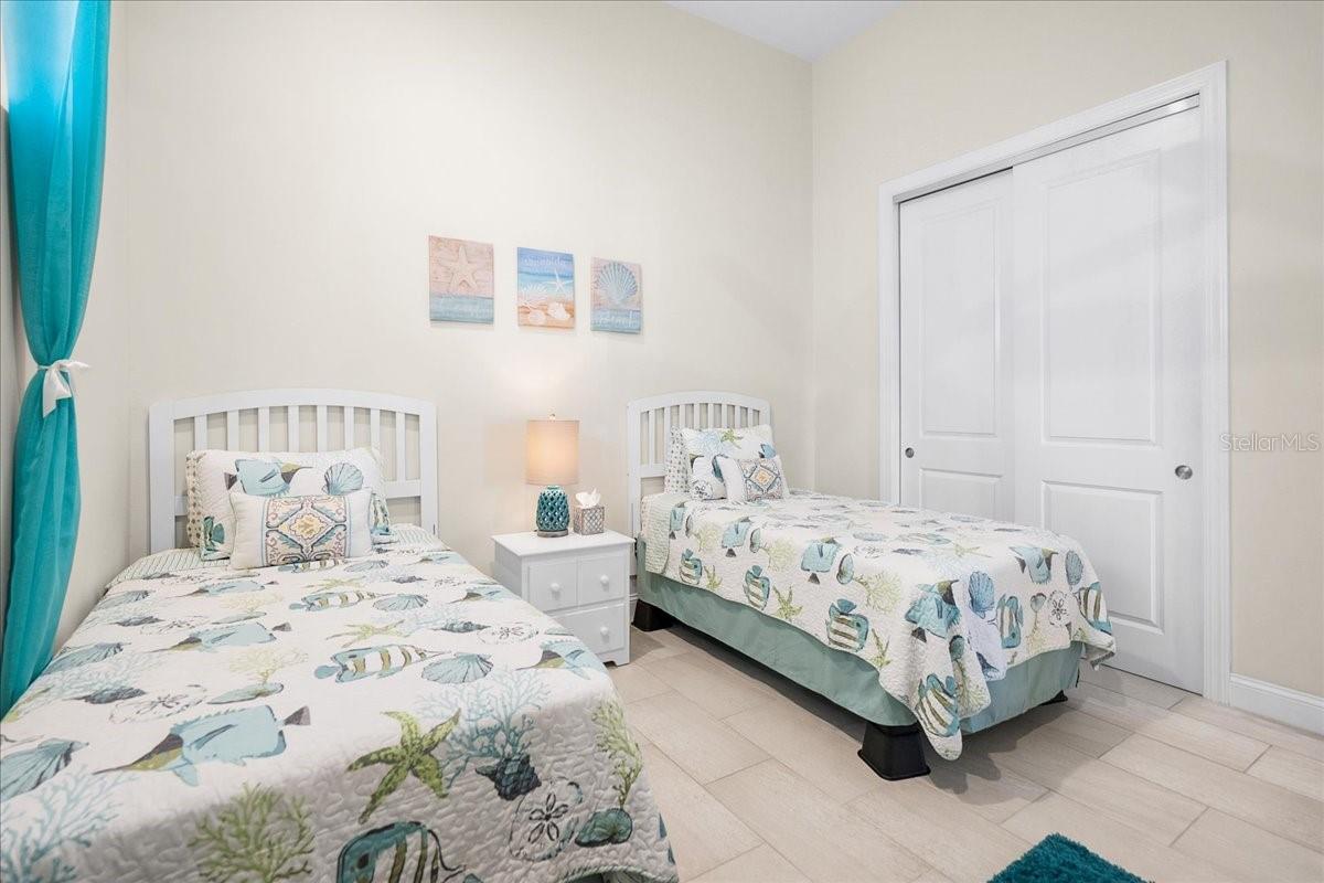 HARBOR VILLAGE MARINA - Residential