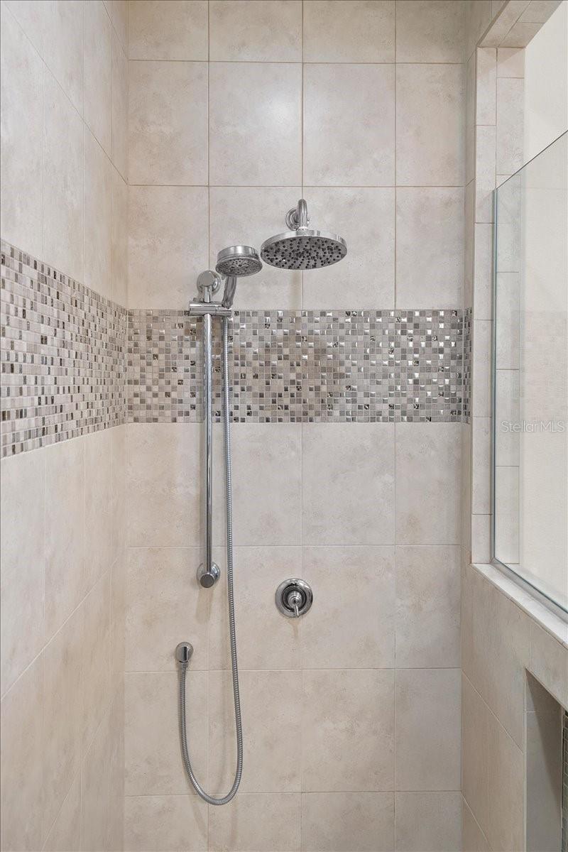 HARBOR VILLAGE MARINA - Residential