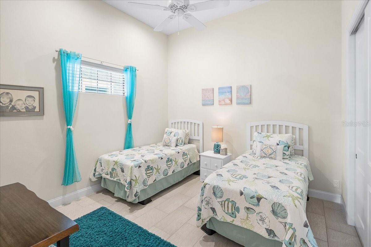 HARBOR VILLAGE MARINA - Residential