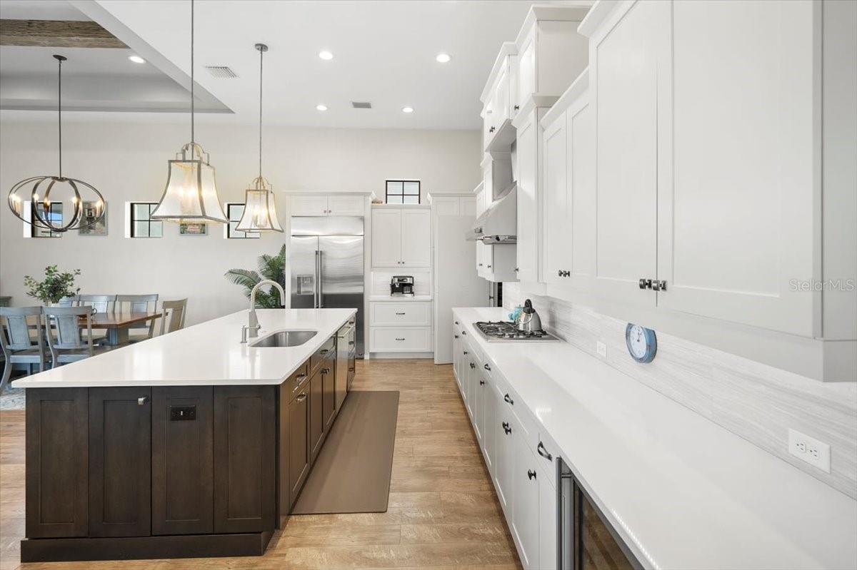 HARBOR VILLAGE MARINA - Residential