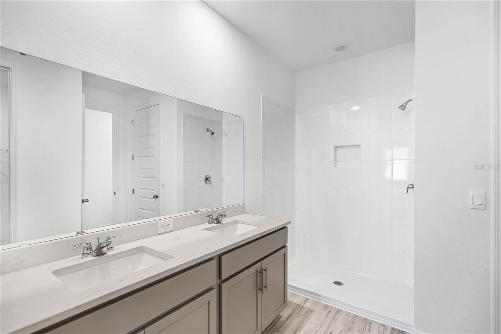 HAWTHORNE PHASE 3A-3B - Residential