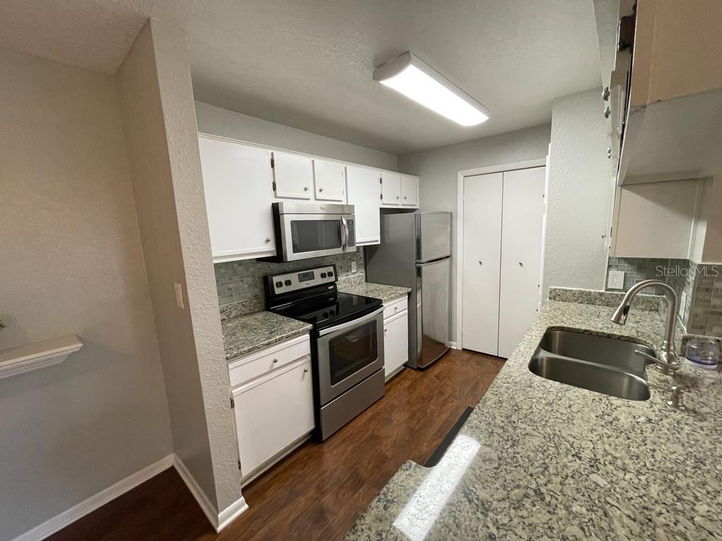 REGENCY GARDENS - Residential Lease
