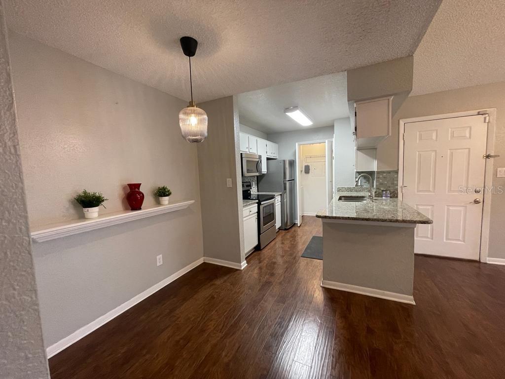 REGENCY GARDENS - Residential Lease
