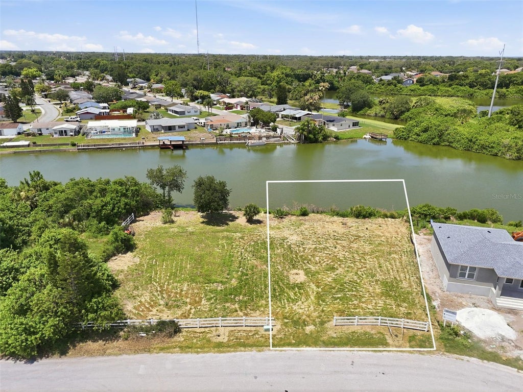 Photo of 1504 Jackson Drive, Holiday, FL 34691 (MLS # TB8519892)