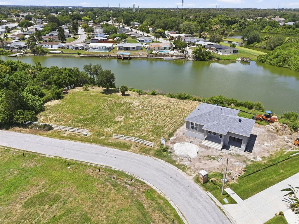 Photo of 1504 Jackson Drive, Holiday, FL 34691 (MLS # TB8519892)