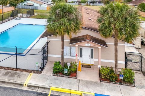 A home in WINTER GARDEN