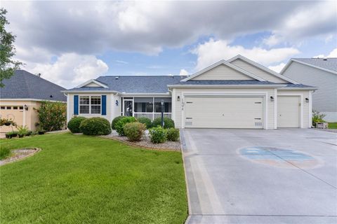 Photo of 1898 Jenkins Court, The Villages, FL 32162 (MLS # G5099307)