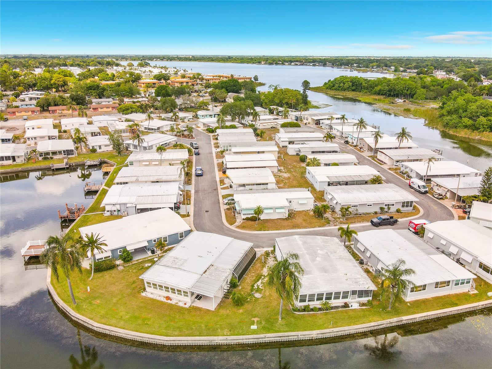 HOLIDAY SHORES MOBILE PARK UNREC - Residential