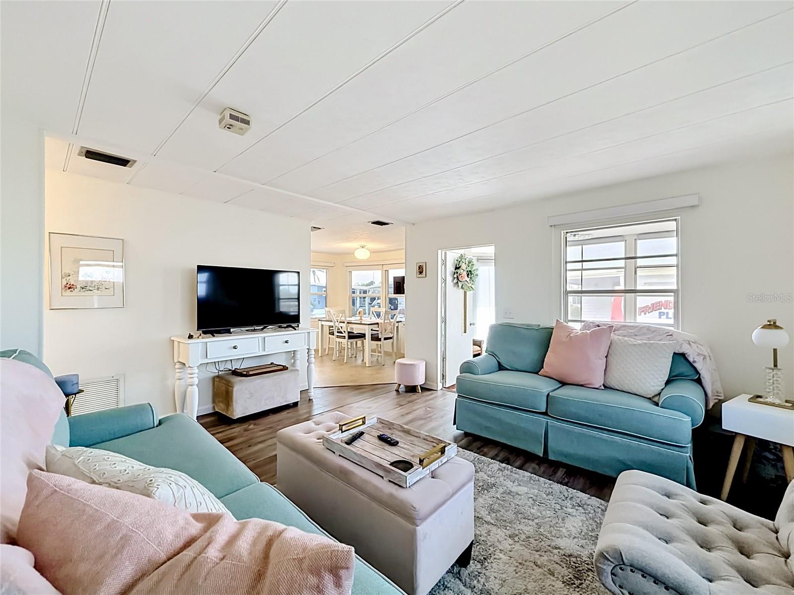 10193 N LAKE DRIVE 95