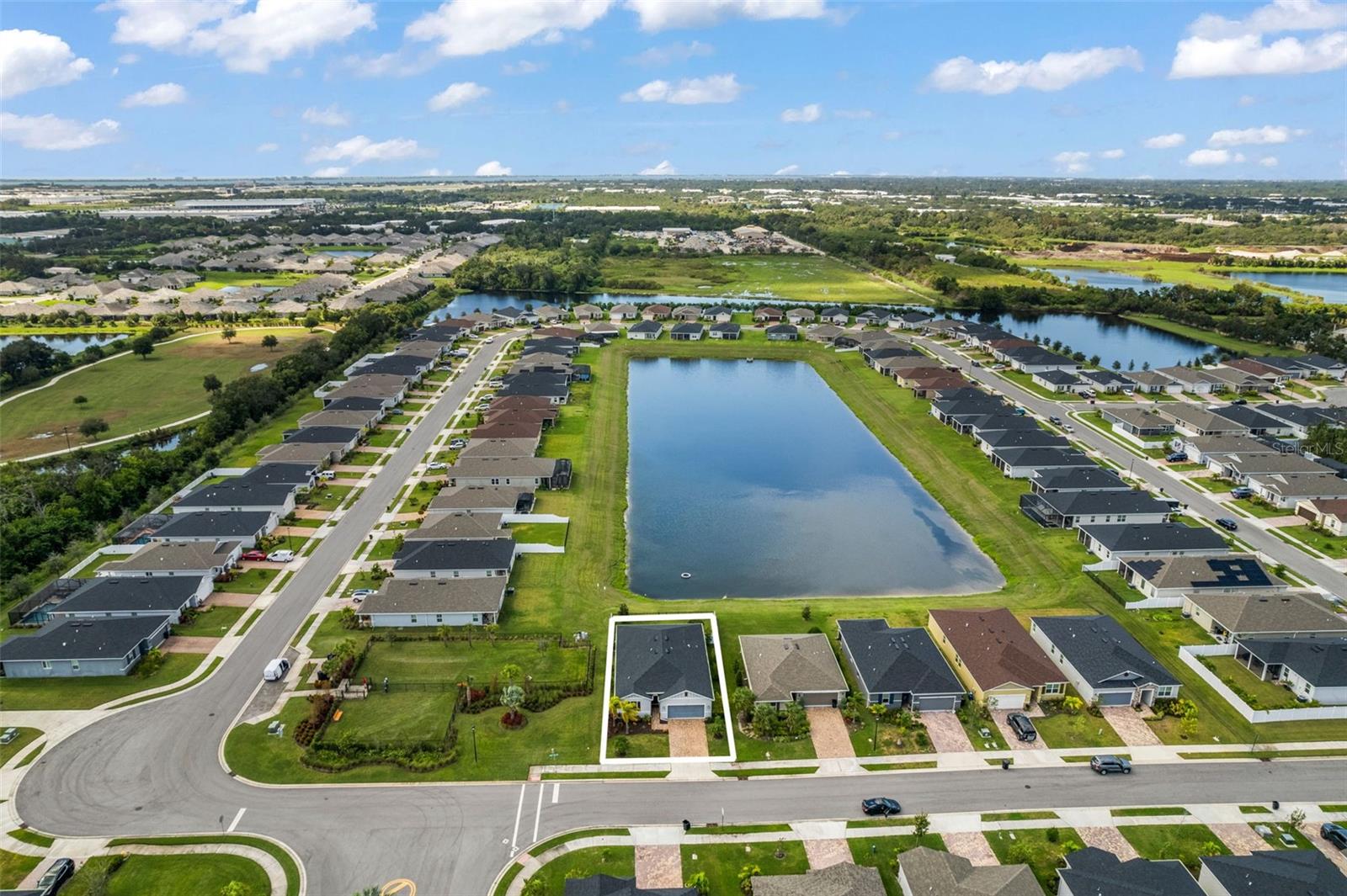 GRADY POINTE - Residential