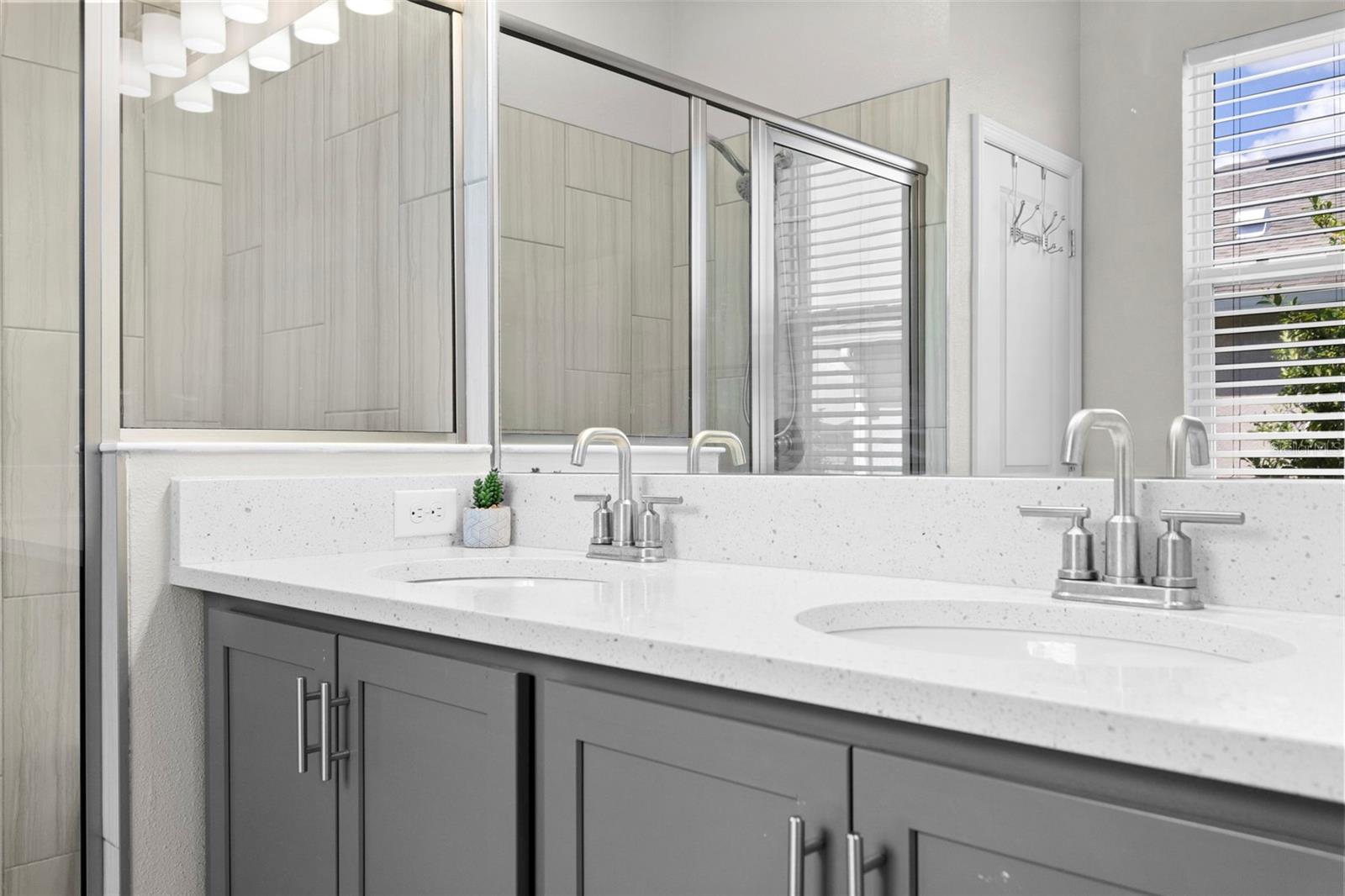 GRADY POINTE - Residential