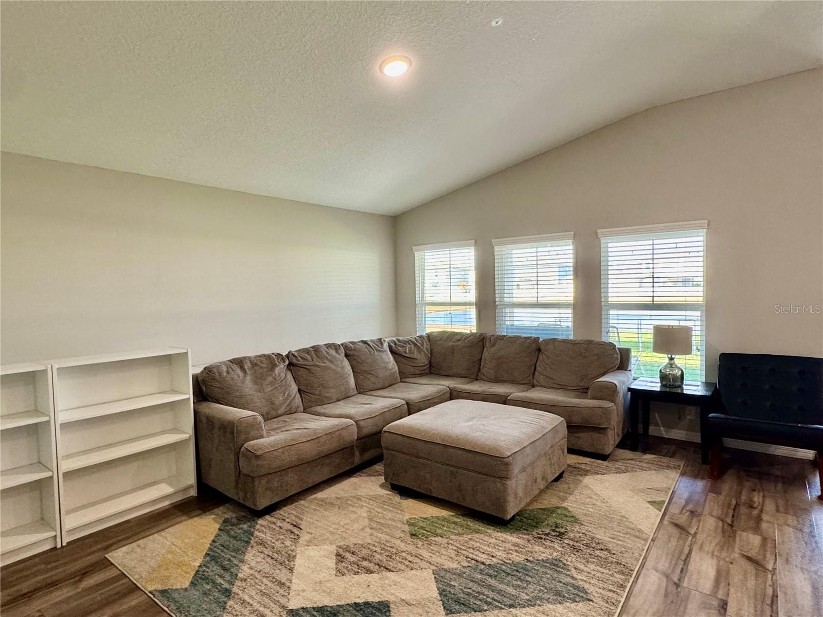 TRIPLE CREEK - Residential Lease