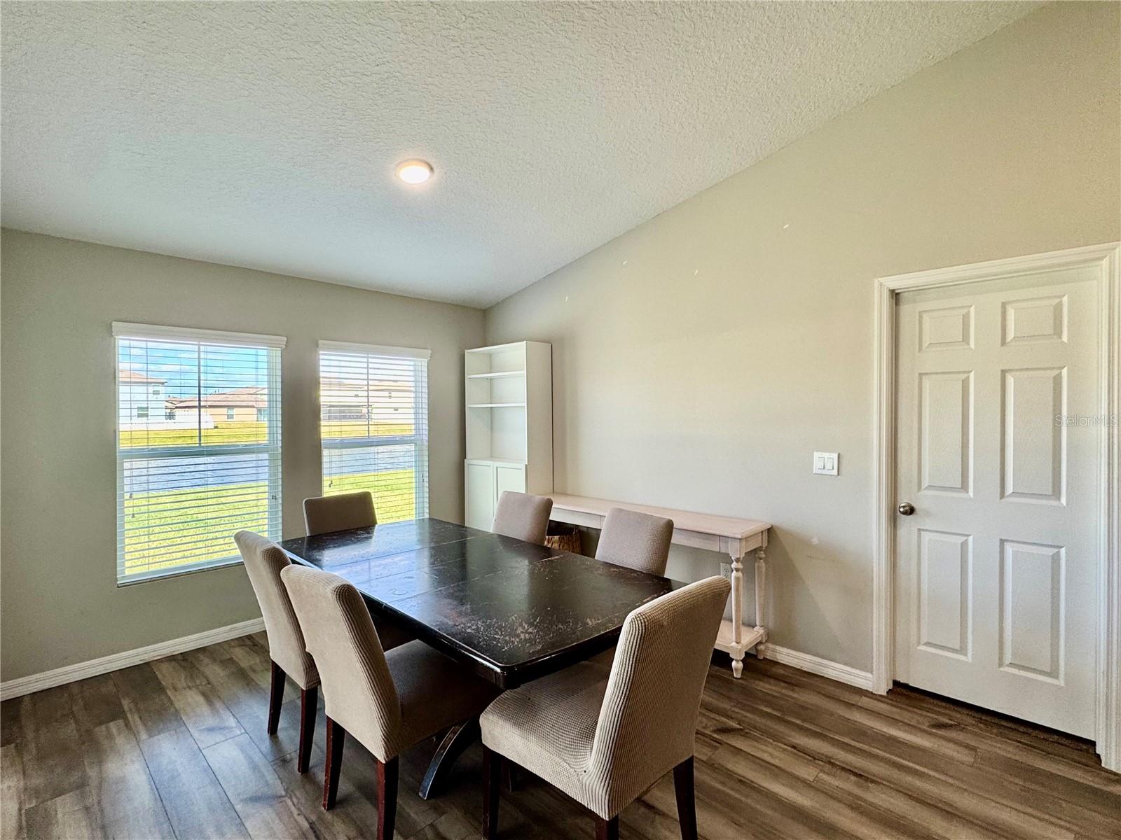 TRIPLE CREEK - Residential Lease