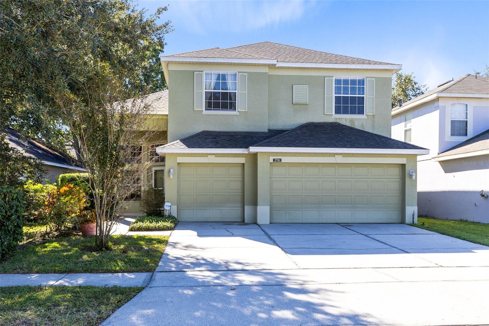 CEDAR GLEN OF ALOMA WOODS - Residential