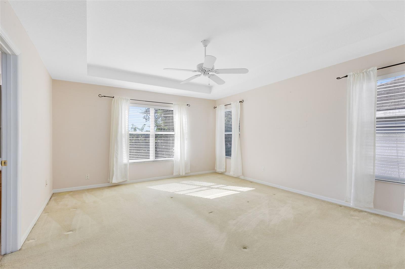 CEDAR GLEN OF ALOMA WOODS - Residential