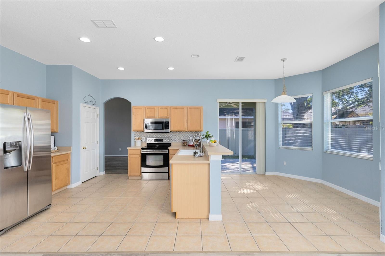 CEDAR GLEN OF ALOMA WOODS - Residential