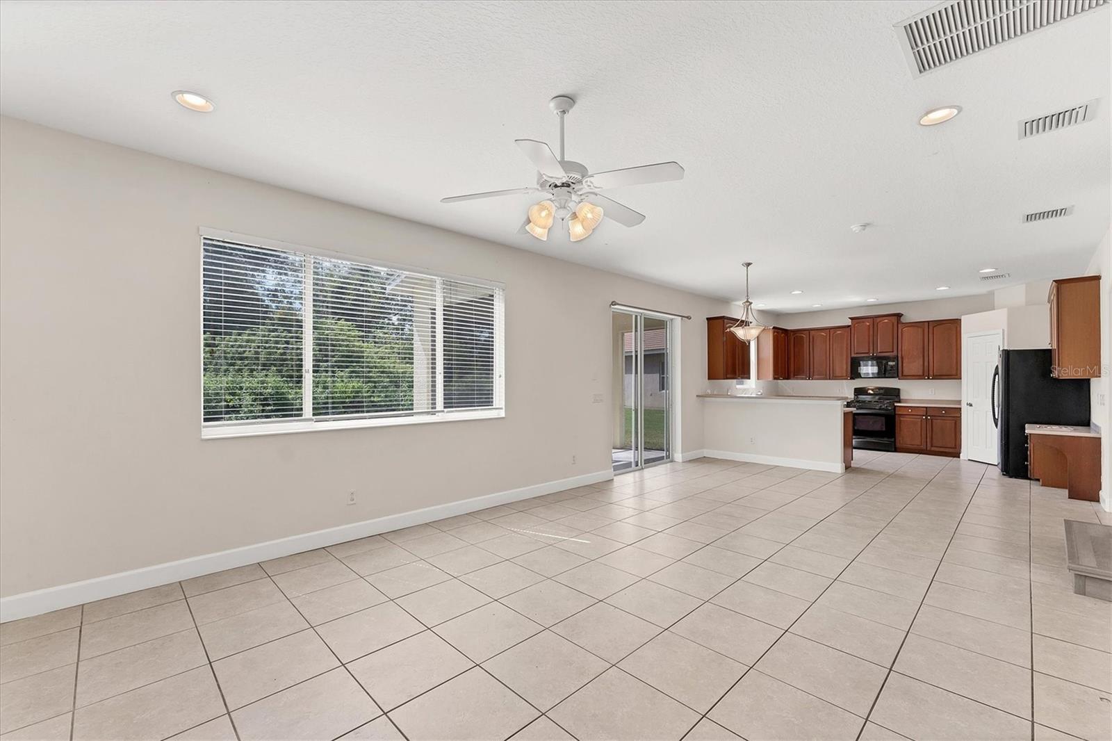 RIVER PLACE - Residential