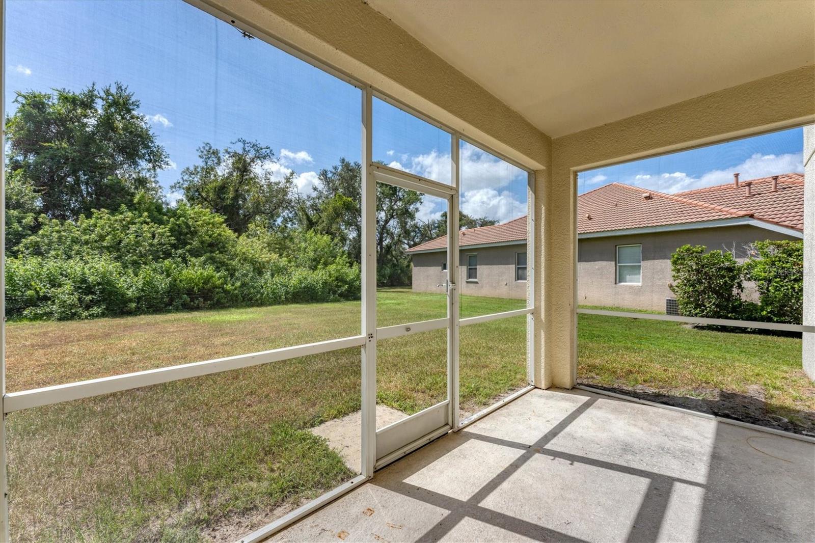 RIVER PLACE - Residential