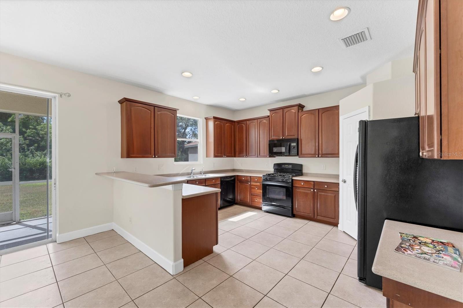 RIVER PLACE - Residential