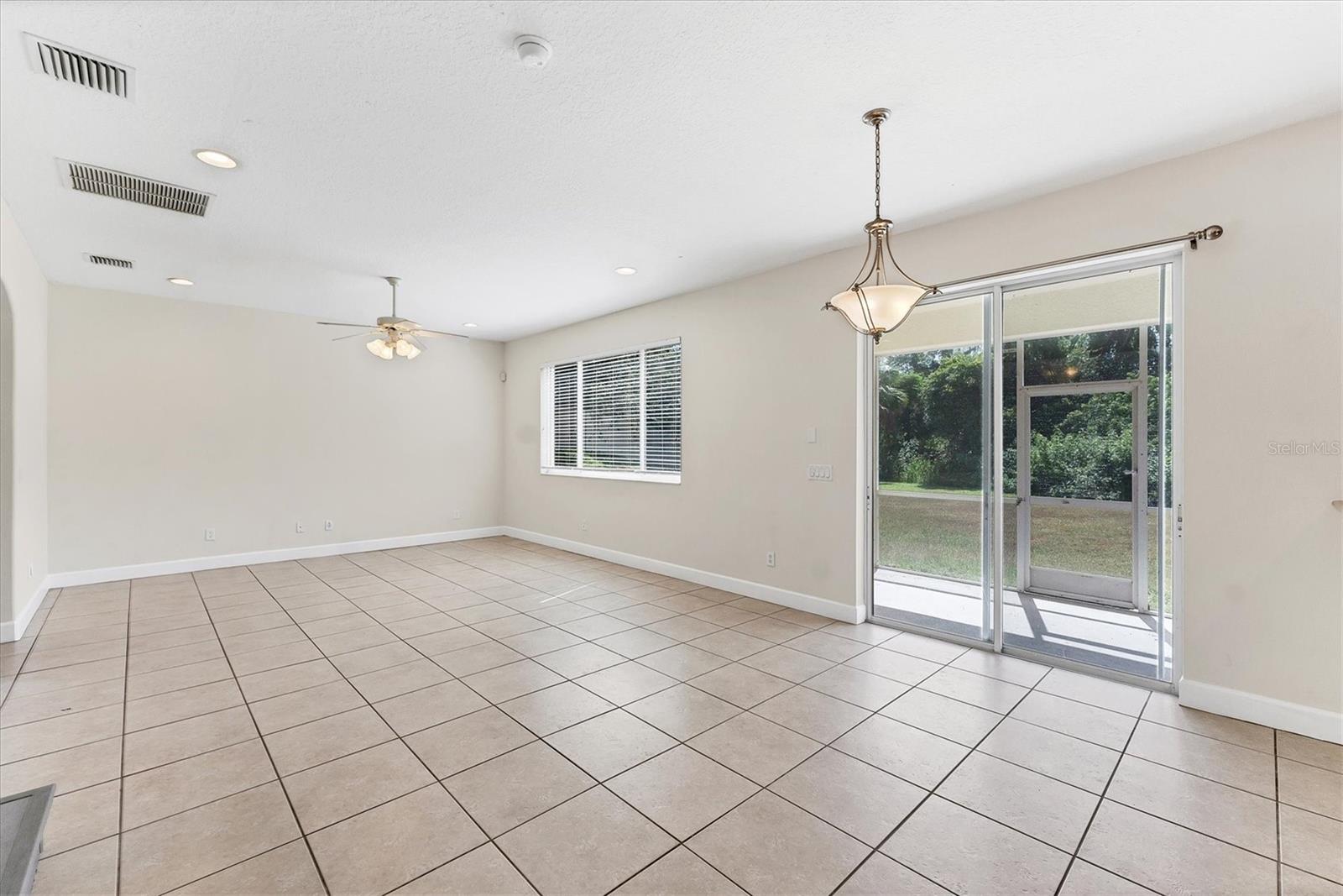 RIVER PLACE - Residential