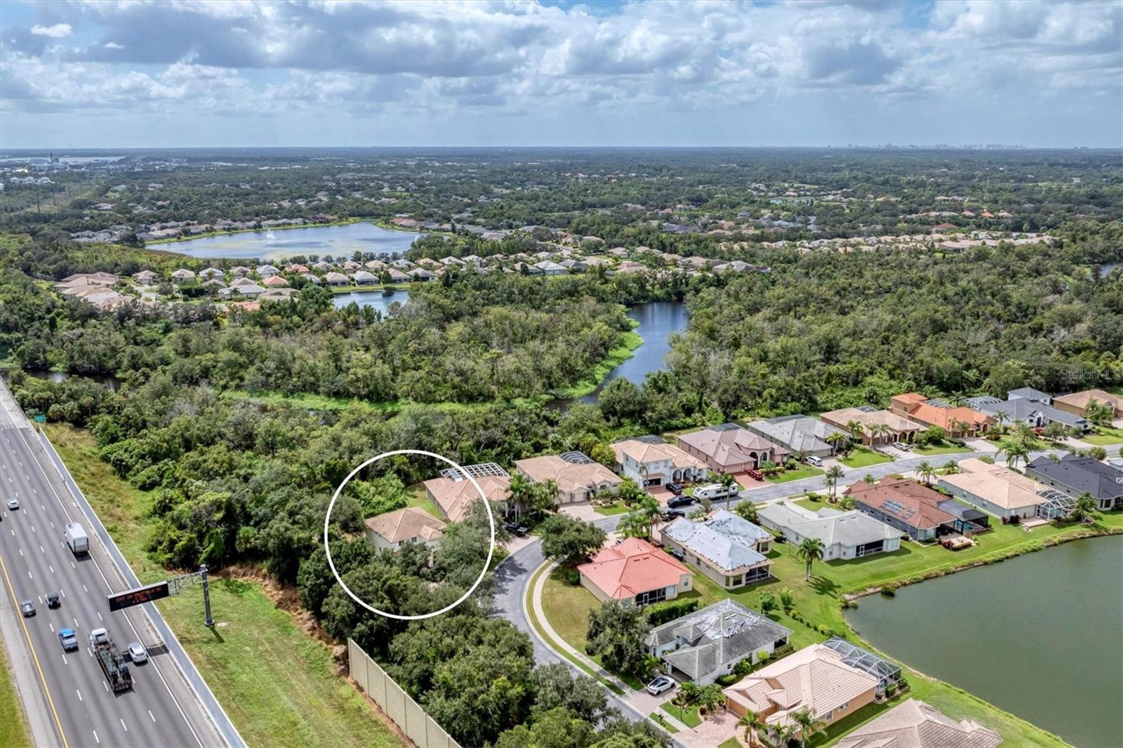 RIVER PLACE - Residential